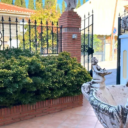 Ferienhaus Rosario Entre Granada Y Sierra Nevada La Zubia (Granada)